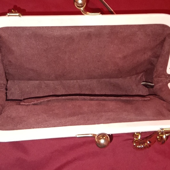 Coach Nora Kisslock - Picture 2 of 2